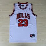 canotta Michael Jordan 23 Retro Chicago Bulls bianco